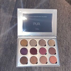 Extreme Visionary 12-Piece Eyeshadow Palette